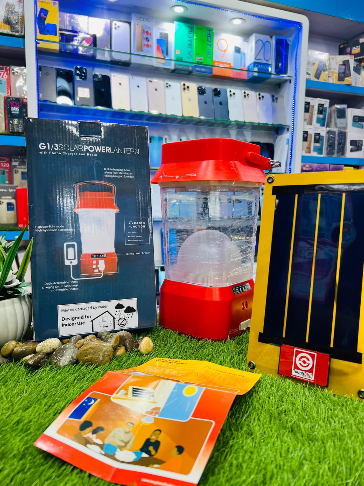 G1/3 Solar Power Lantern with Phone Charger and FM Radio